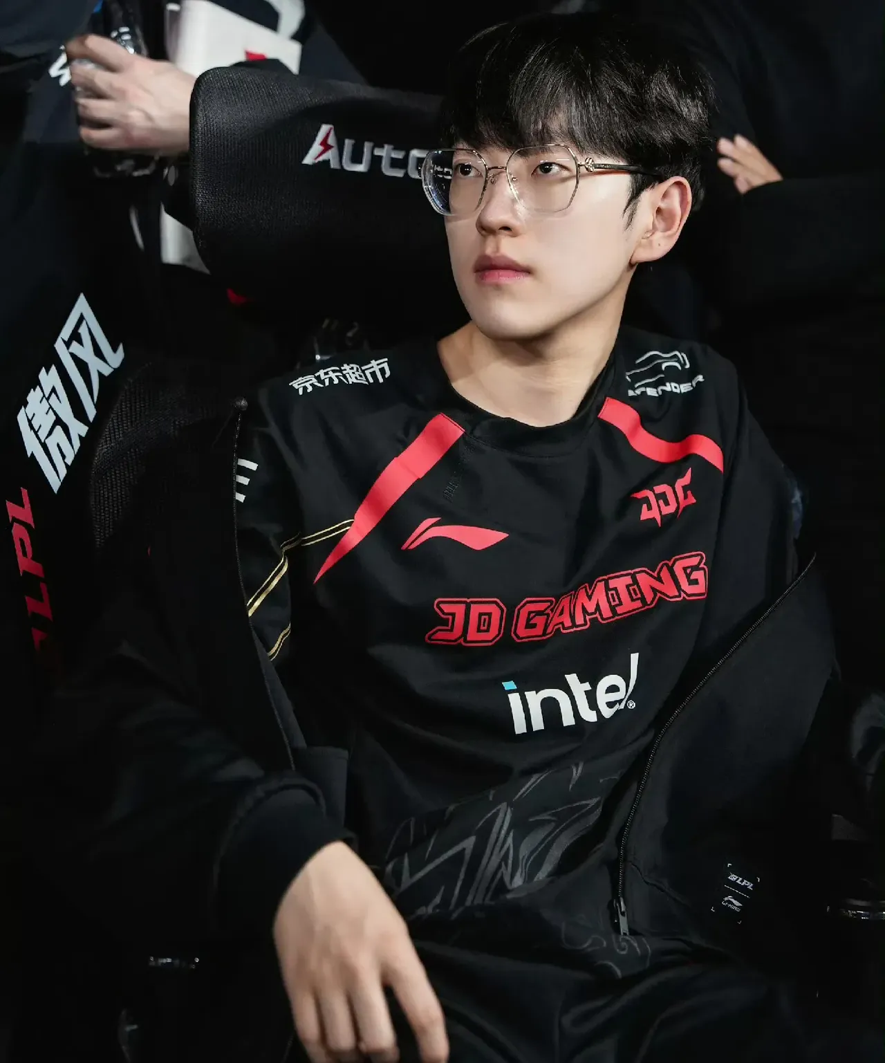 FNC碾压JDG，Tarzan高光表现的简单介绍