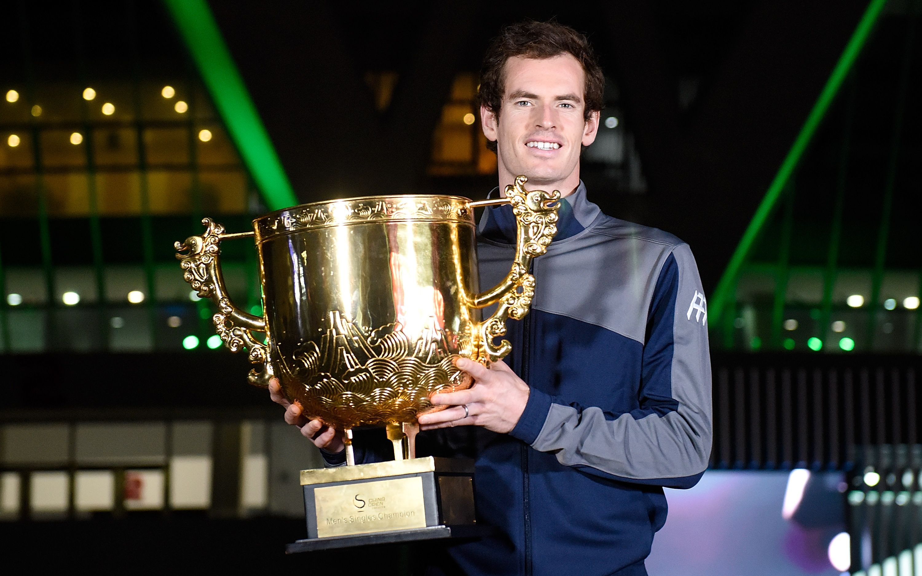 关于德国网球队轻取世界网球队，穆雷统治全场的信息