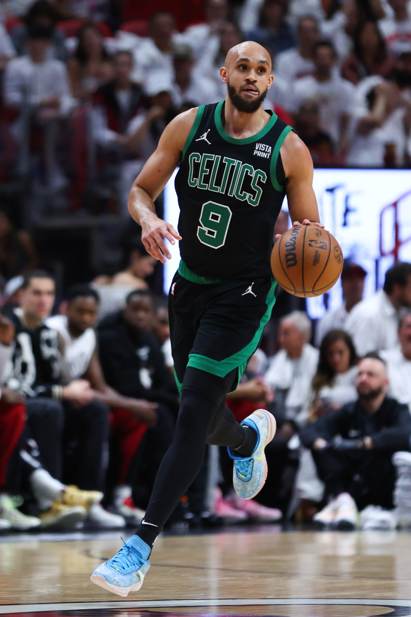 意大利男篮逆转西班牙男篮，波尔津吉斯高光表现的简单介绍