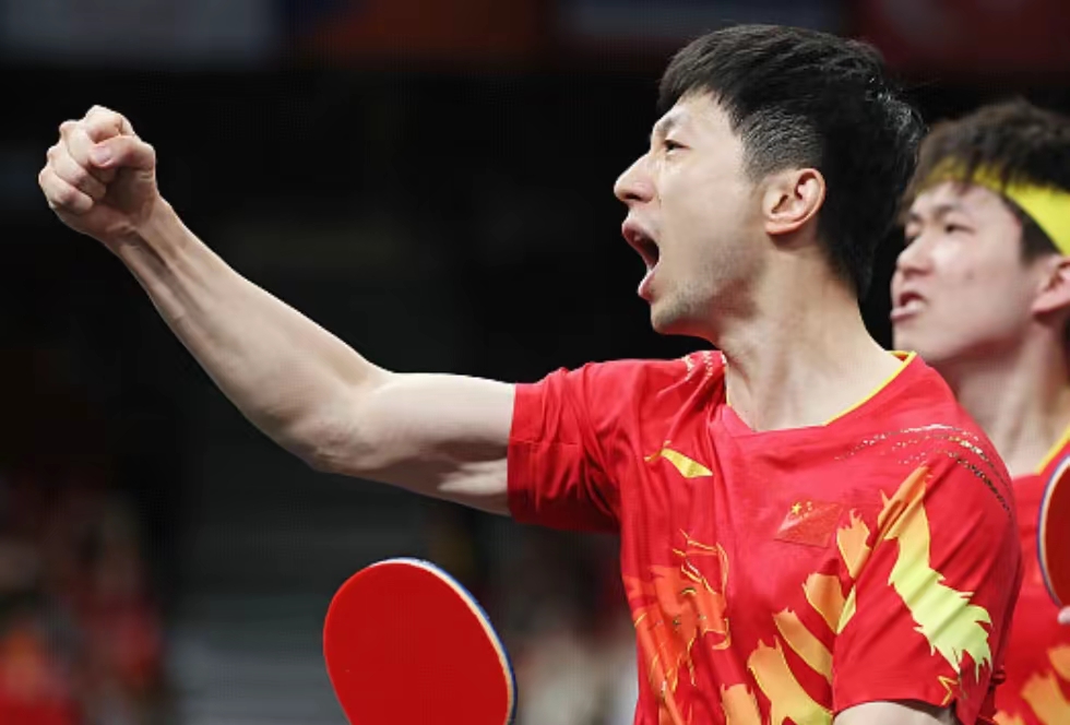 奥地利队横扫瑞典队，马龙点燃赛场