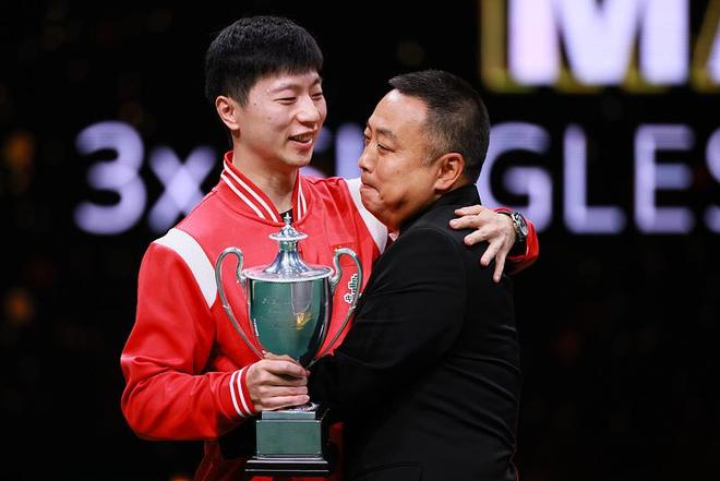 中国队逆转瑞典队，马龙刷新纪录