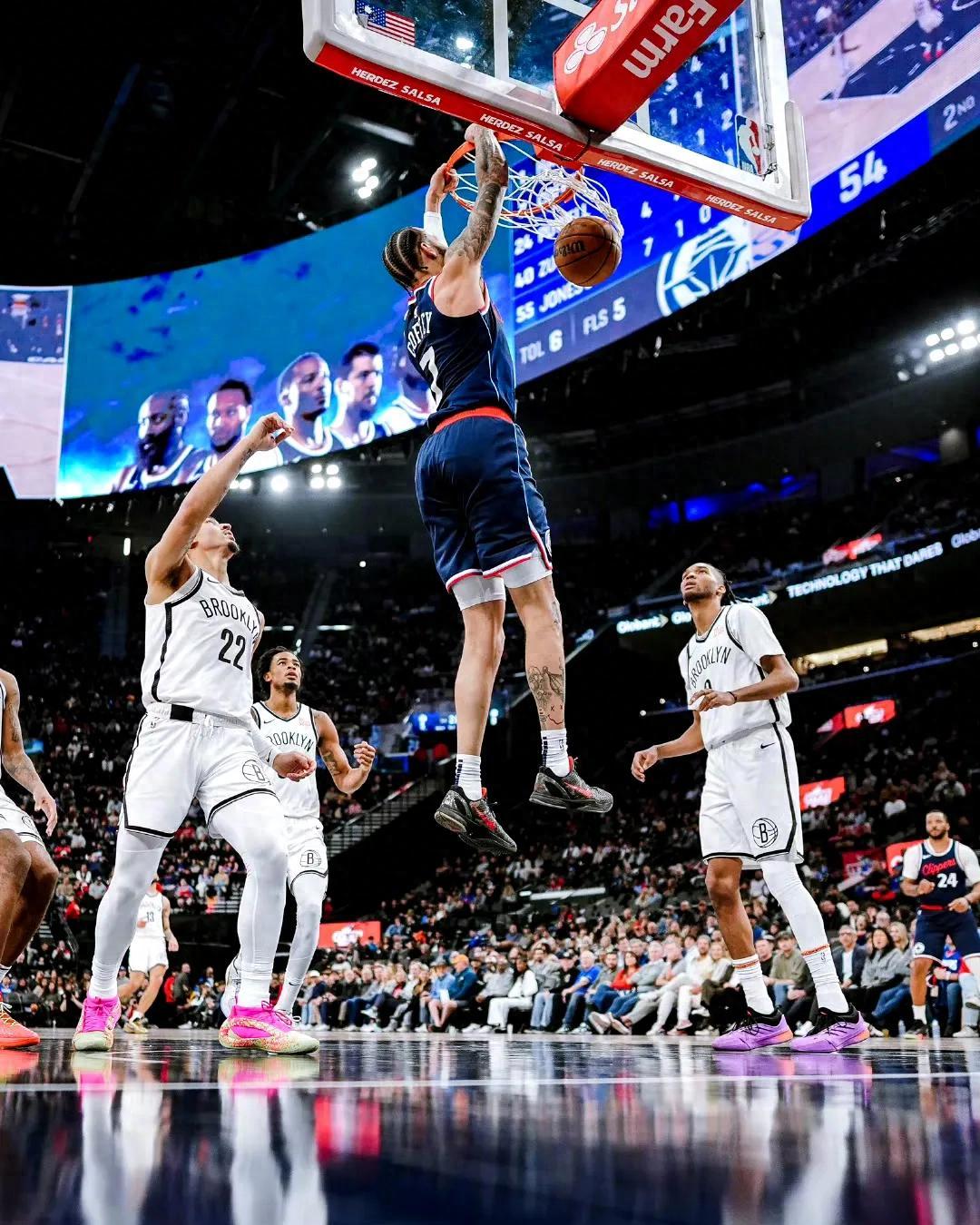 公牛鏖战篮网，乔治统治全场