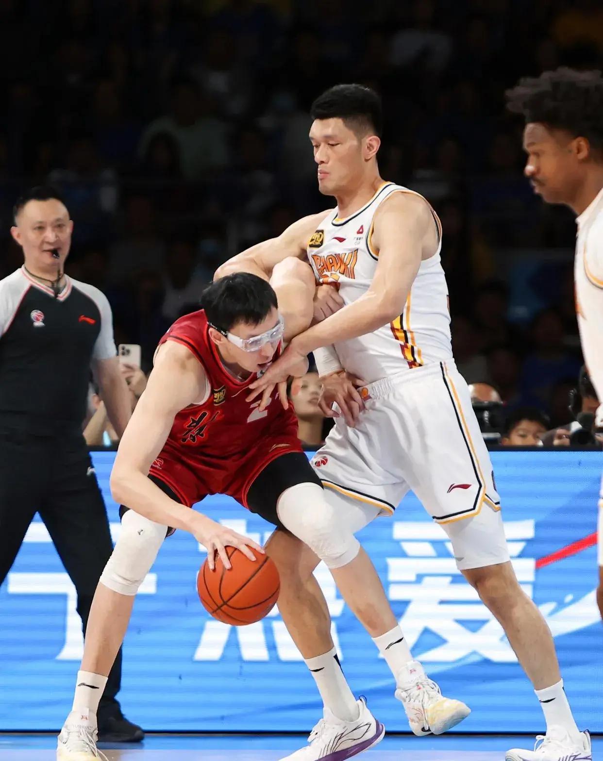 山西队防守端发挥出色，成功挫败对手