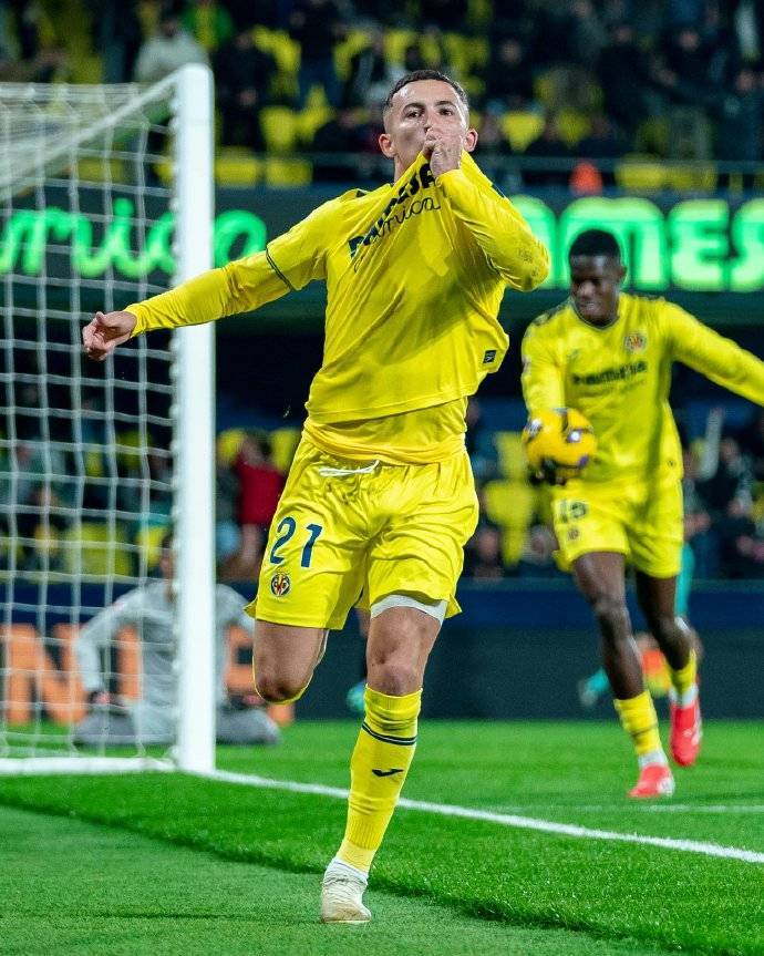 关于比利亚雷亚尔客场告捷，取得连胜的信息