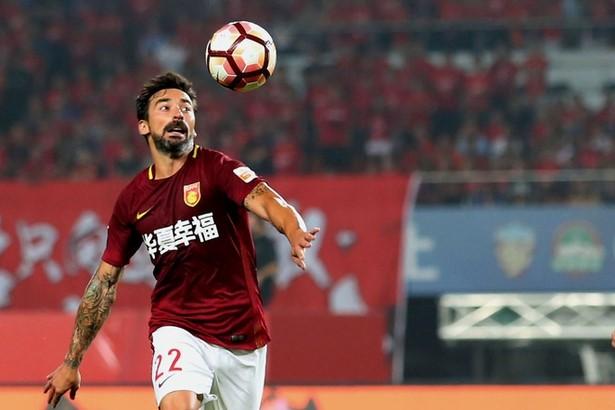 包含苏宁主场战平富德，继续领跑积分榜的词条