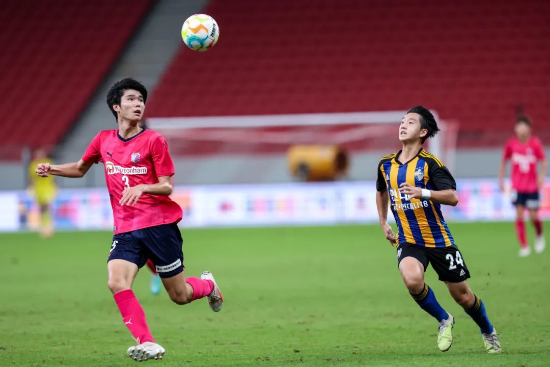 亚洲足球明日之星赛事展开，年轻球员脱颖而出