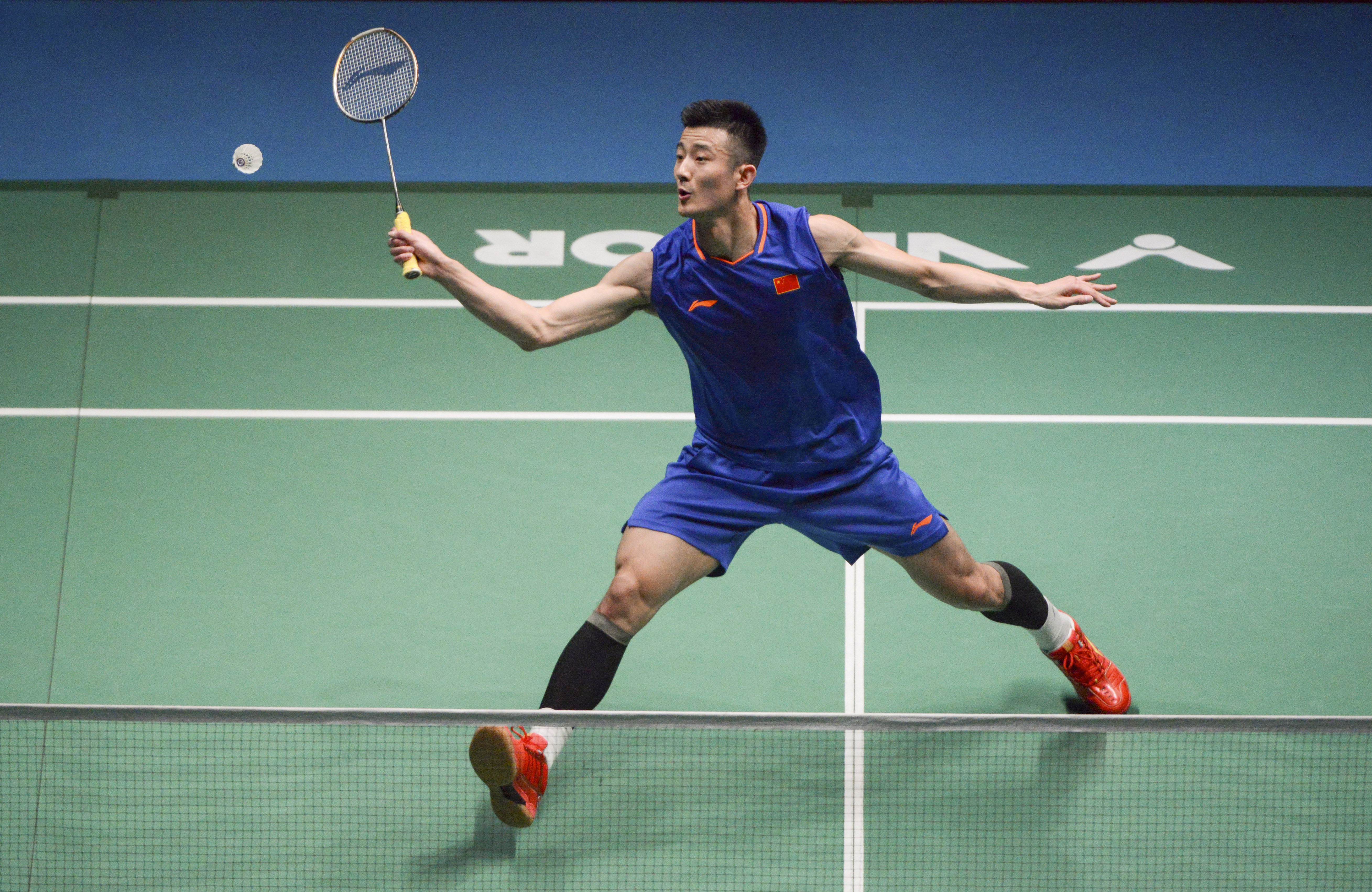 法国羽毛球队横扫中国羽毛球队，谌龙高光表现