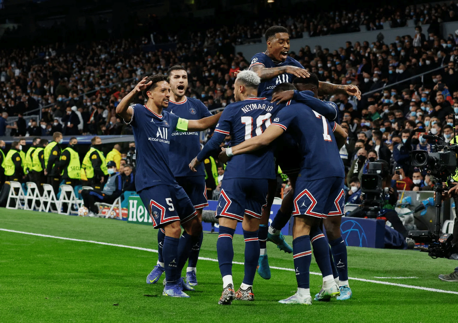 巴黎圣日耳曼遭遇瓦伦西亚逆转，遗憾告负的简单介绍