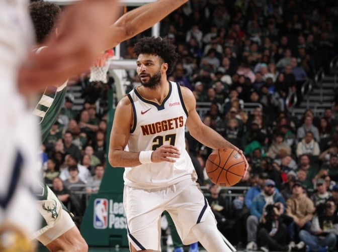 雄鹿险胜北京队,约基奇惊艳四座的简单介绍 雄鹿险胜北京队,约基奇惊艳四座的简单介绍