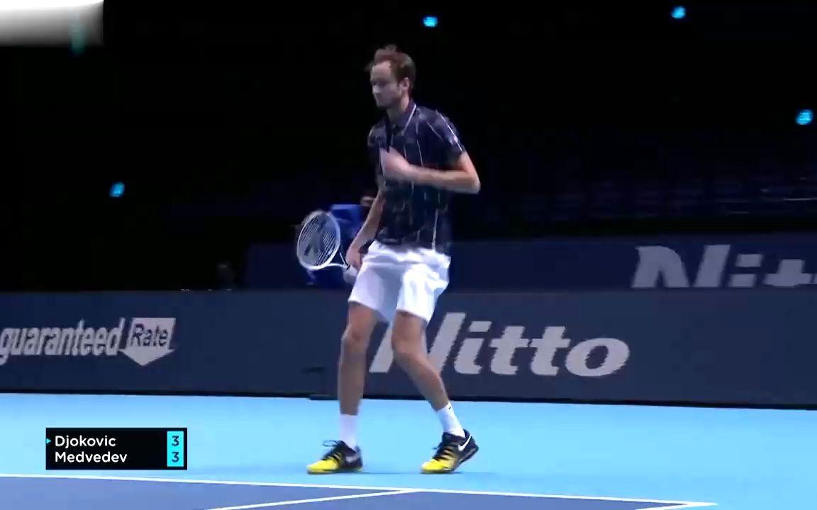 关于蒙特卡洛大师赛逆转ATP总决赛,梅德韦杰夫惊艳四座的信息 关于蒙特卡洛大师赛逆转ATP总决赛,梅德韦杰夫惊艳四座的信息