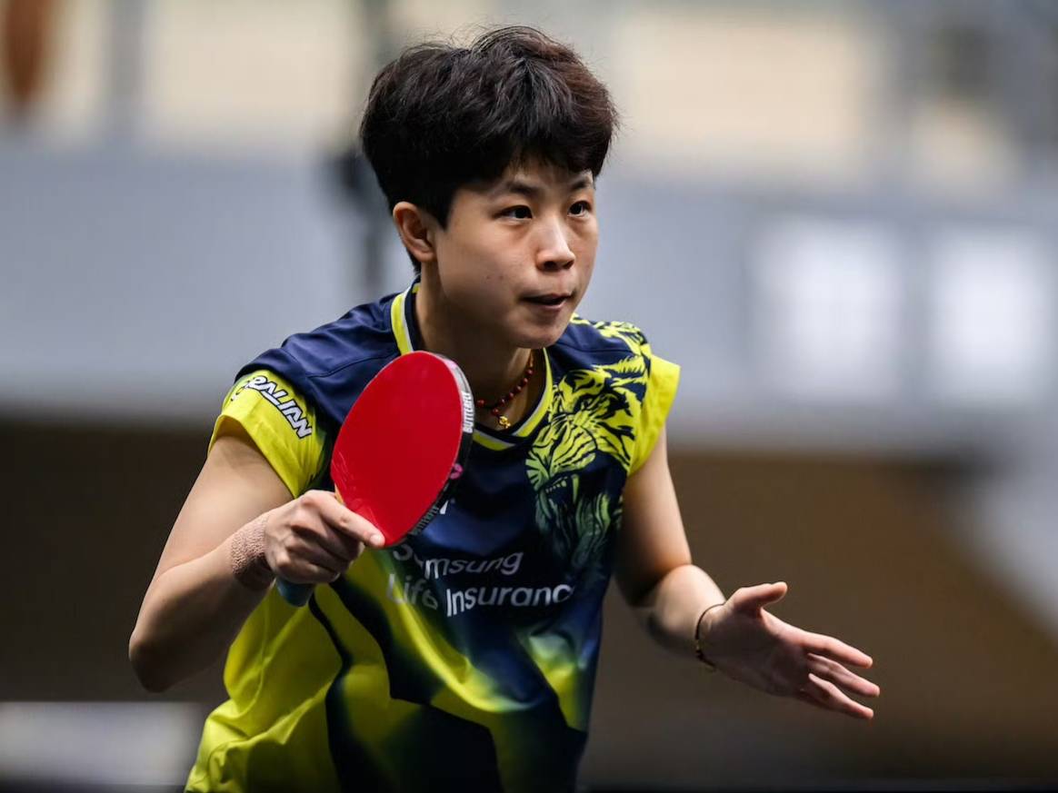 包含波兰乒乓球队轻取法国乒乓球队，许昕完成帽子戏法的词条