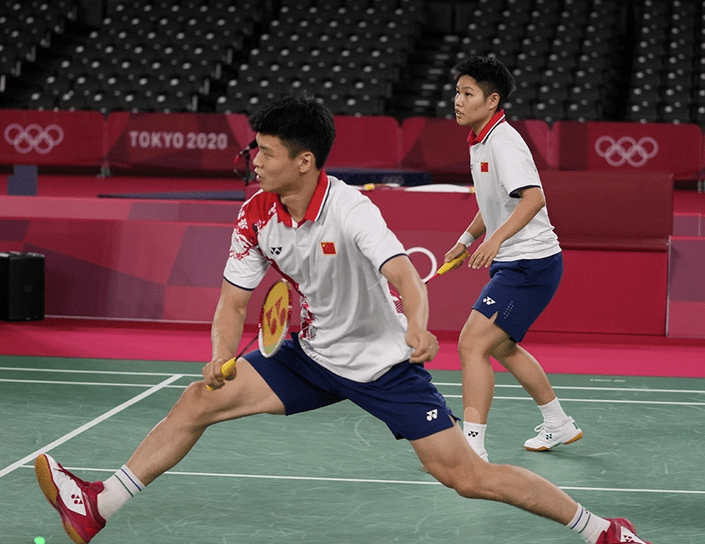 关于马来西亚队碾压丹麦队，黄鸭组合统治全场的信息