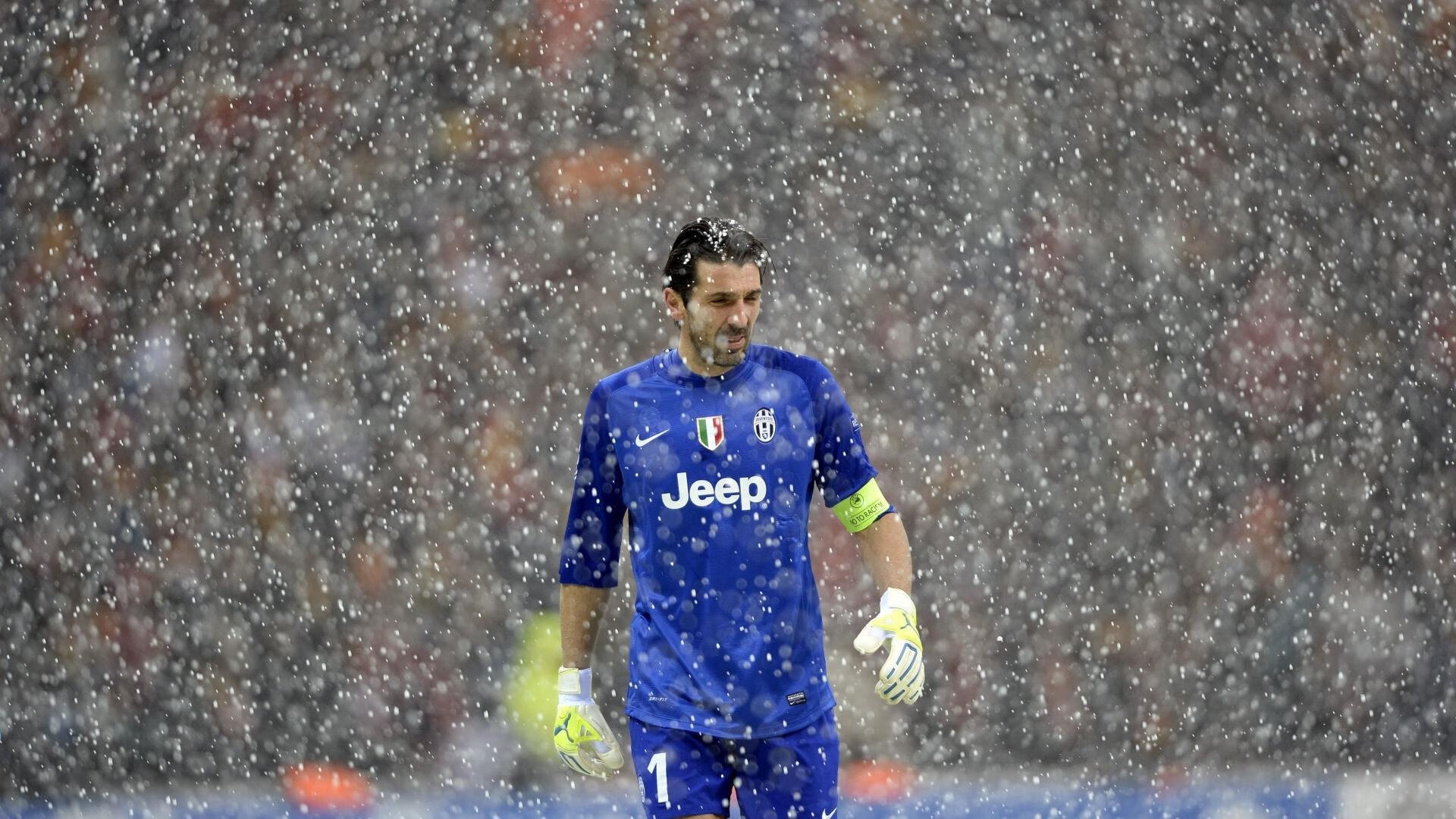 极速独奏,汉密尔顿的圈速神话,与迈凯伦在刀锋上的胜利